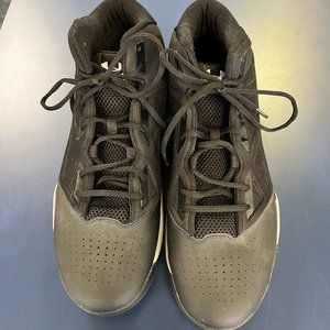 Under Armor Size 16 Sneakers